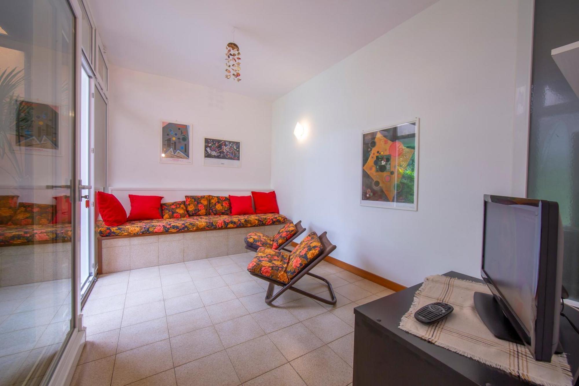Rododendro Rosso - Happy Rentals Ispra Exterior foto